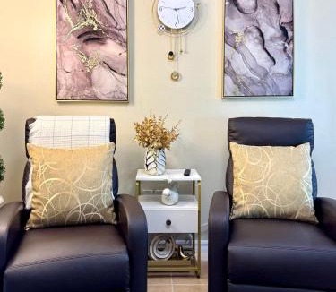 Orlando House | Cozy Private Apartment - Stylish & Spotless