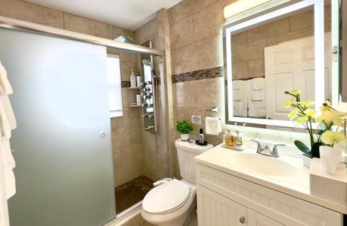 Orlando House | Cozy Private Apartment - Stylish & Spotless