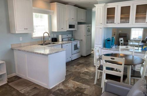 Kissimmee House | Cozy Tiny Home Near Disney World & Orlando Parks!