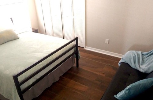 Buena Ventura Lakes Apartment | Cozy Vacay-Studio with free parking on premises