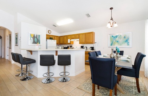 Cumbrian Lakes House | ⛱ Cumbrian Lakes – Modernised Luxury Pool Home - Disney & Highway 192 Area ✈