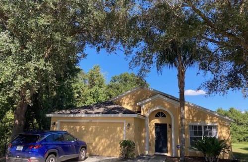 Sandy Ridge Villa | Davenport lake view private villa
