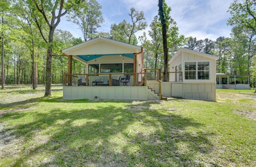 Pointblank House | Deck & Dock Access! Sunlit Lake Livingston Escape