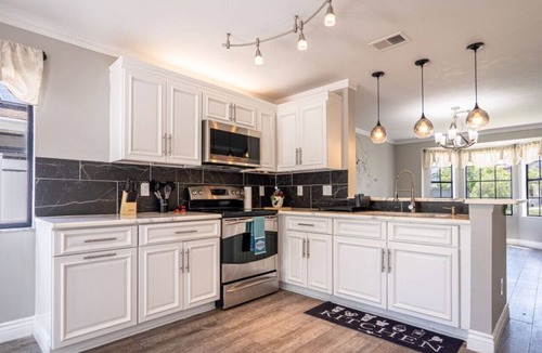 Buena Ventura Lakes House | Disney Dream Getaway: 3BR 2.5 Bath Home & Heated Pool near all major parks.