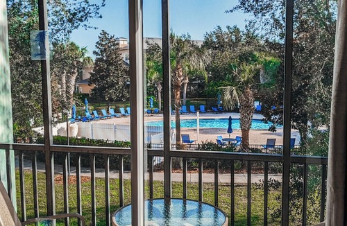 Bahama Bay Apartment | Disney Getaway Pool View Condo No Fees!