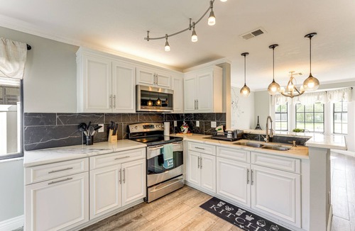Buena Ventura Lakes House | Disney-Themed Home: Swim, BBQ & Explore Kissimmee!
