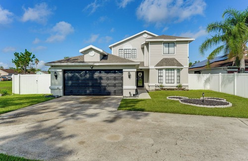 Buena Ventura Lakes House | Disney-Themed Home: Swim, BBQ & Explore Kissimmee!