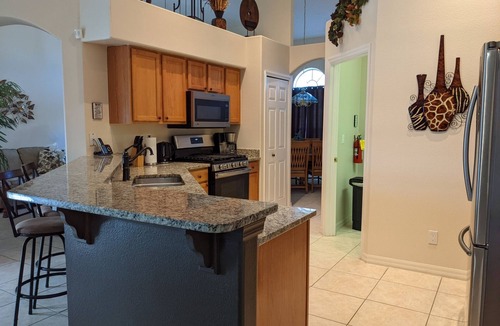 Orange Tree Villa | Dream Retreat w/private south facing pool/spa near Disney/Golf