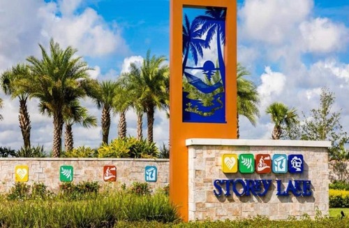 Kissimmee House | Enchanted Clock Tower