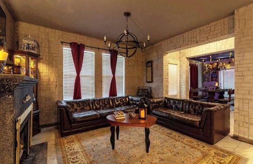 Lakeside Estates House | Enchanting 4-Bed Home in Kissimmee