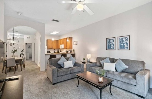 Bahama Bay Condo | Entire 3 Bed Condo w/Balcony & Resort Pool Access