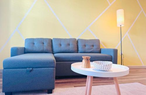 Kissimmee Apartment | Entire Apartment with Comfy King Bed, Pets Allowed, 15 Min to Parks, Resort-Style Amenities