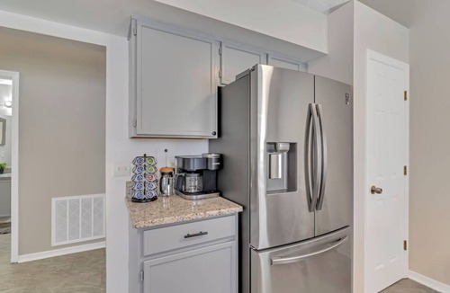 Clear Creek House | Entire Mouse House with Pool minutes from Disney!
