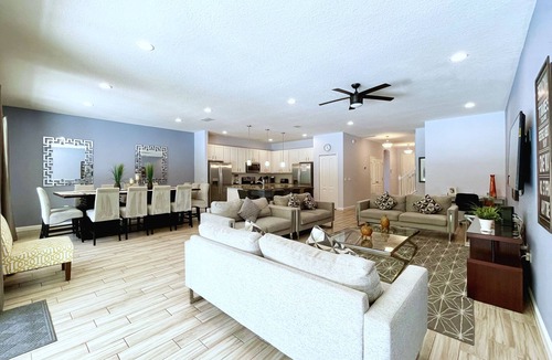 Loughman House | Fabulous 10 Bed Game Room Spa Pool Home Solterra Resort
