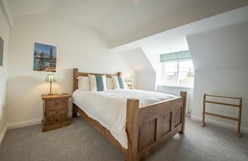 Ampleforth House | Fairview 2