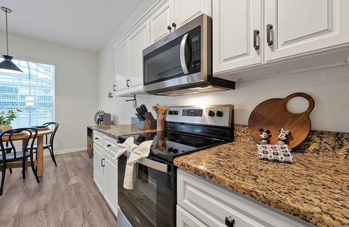 Windsor Hills House | Fall Special! Free Pool Heat + Game Room + Themed Bedrooms – Minutes to Disney