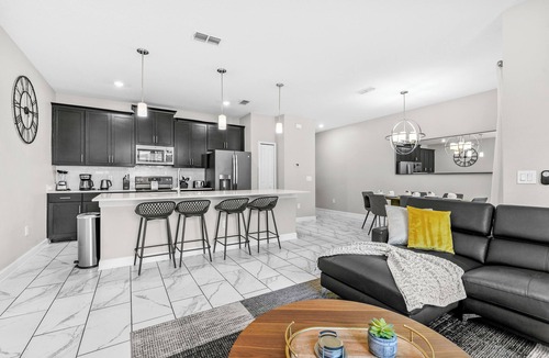 Kissimmee House | Family 4BR, Pool & Disney Nearby
