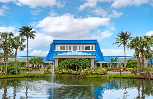 West Kissimmee Condo | Family-Friendly 1BR Minutes from Theme Parks w/ Resort Waterpark & Mini Golf