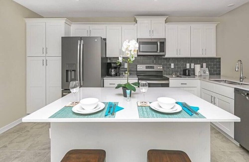 Kissimmee Condo | Family place with gorgeous view, 4 miles to DISNEY