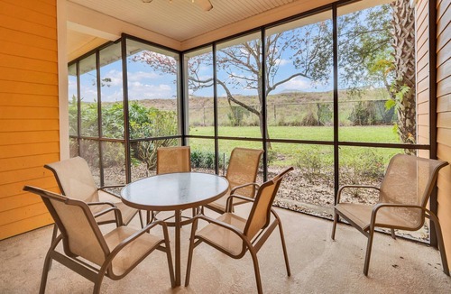 Bahama Bay Condo | First Floor Updated Condo 15 Minutes To Disney