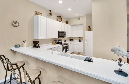 Bahama Bay Condo | First Floor Updated Condo 15 Minutes To Disney