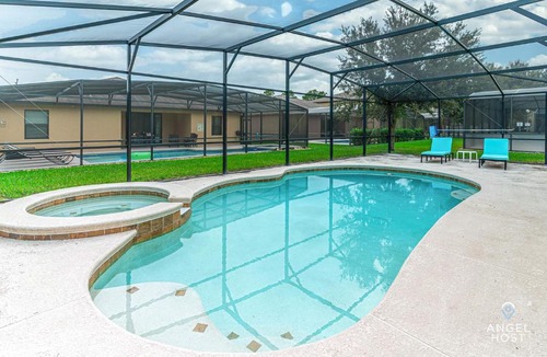 Cypress Pointe Villa | Gigantic Orlando Dream Home Close to Disney!