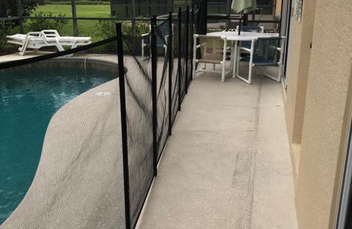 Marbella House | Gorgeous 5 Bed Home with Private Pool and Gamesroom in Disney Area