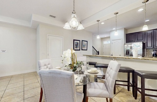 Four Corners House | Gorgeous Snowbird-friendly home with pool, hot tub, & gym - close to theme parks