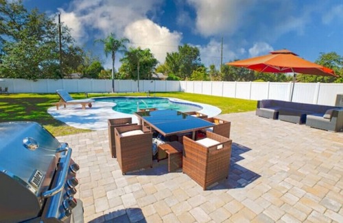 Orlando House | Heated Pool/pet friendly! closest home to Universal in the world!