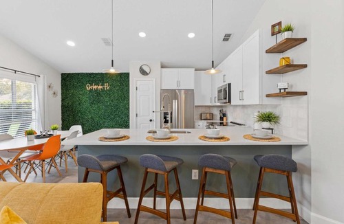 Cumbrian Lakes House | Holiday homes in FL, USA