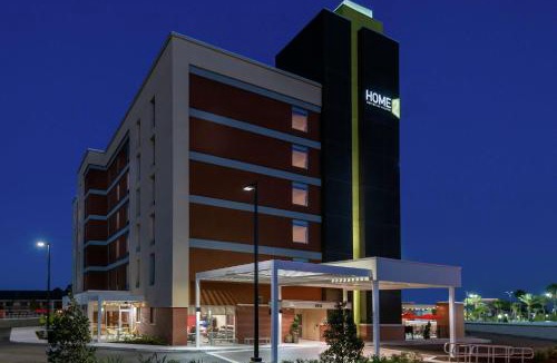 Florida Center Hotel | Home2 Suites By Hilton Orlando Near Universal