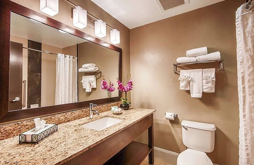 Orlando Hotel | Homey Retreat with Pool - Perfect for Disney Visits | Four Family Ready Rooms