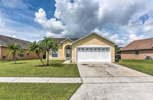 Lakeside Estates House | Kissimmee Retreat with Pool Near Disney and Golf!