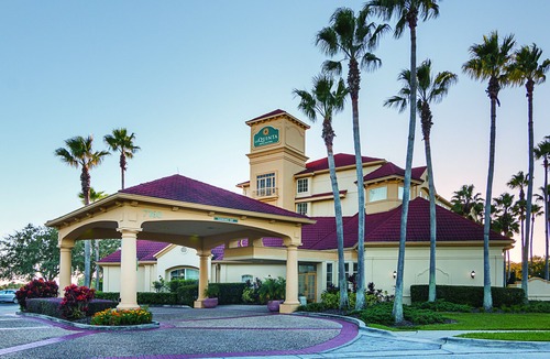 Airport North Hotel | La Quinta by Wyndham Orlando Airport North