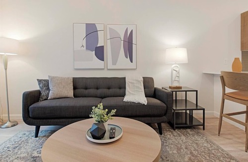Florida Center Apartment | Landing at Deseo Grande - 1 Bedroom in Southwes.