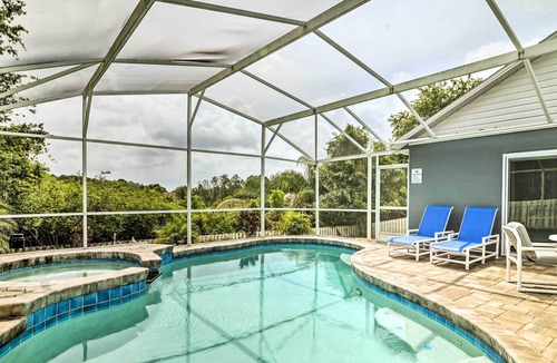 Sunridge Woods House | Large Family Home w/ Pool: 9 Miles to Disney Parks