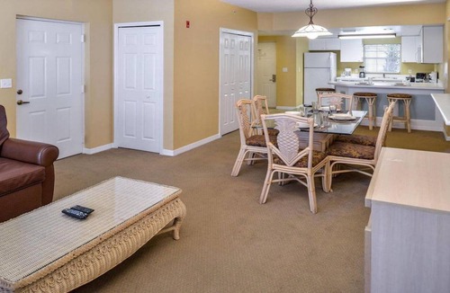 West Kissimmee Condo | Liki Tiki Village 2br suite, Friday check-in