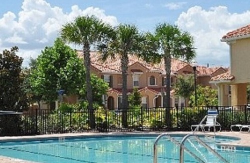 Crestwynd Bay House | Location, Location!!! Elegant 3BD/2.5BA Towmhome, 1.5 miles to Disney Parks