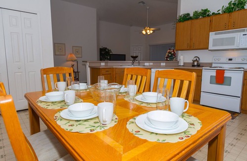 Florida Pines Villa | Luxury 4 Bedroom 3 Bath Villa Near Disney