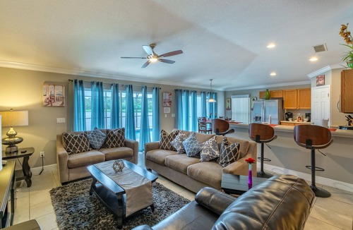 Buena Ventura Lakes House | Luxury 5Beds Pool Home Near USTA National Campus Orlando Kissimmee Disney