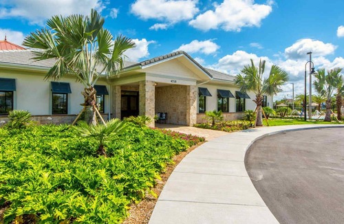 Historic Downtown Kissimmee House | Luxury home at Storey Lake