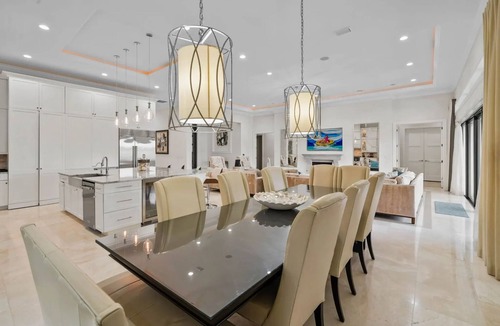 Reunion House | Luxury Reunion Home- Infinity Pool, Spa, Theater, & Arcade- Next To Disney