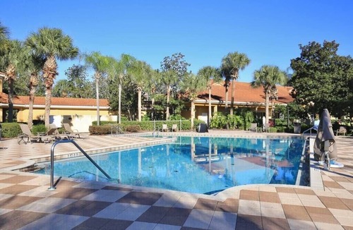 West Kissimmee House | Luxury Townhouse with hot tub in Encantada Resort.
