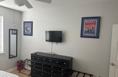 Loughman Apartment | Minutes 2 Disney