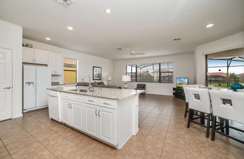 Davenport Villa | Modern 5 Bedroom Providence Villa Close To Disney