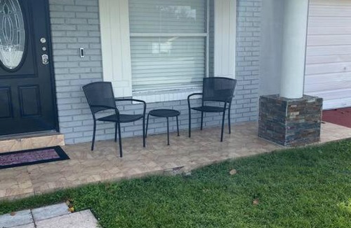 Orlando House | Modern and stylish home 10 minutes from MCO Airport