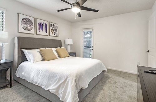 Lake Frederica Apartment | Modern Apartment in Prime Location (ID9403X23)