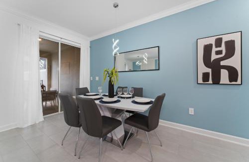 Kissimmee House | NEW 4BD Home with Pool and BBQ