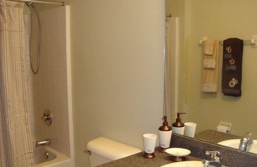 Lake Wilson Preserve Villa | Newly upgraded! Pool resurfaced etc.Classy Villa Close to Disney, Golf, Shopping