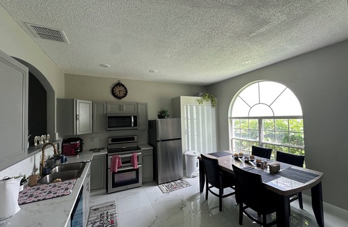 Orlando House | Orlando Lakefront Pool Home, 25 min from Disney & Universal, 15 min from Airport
